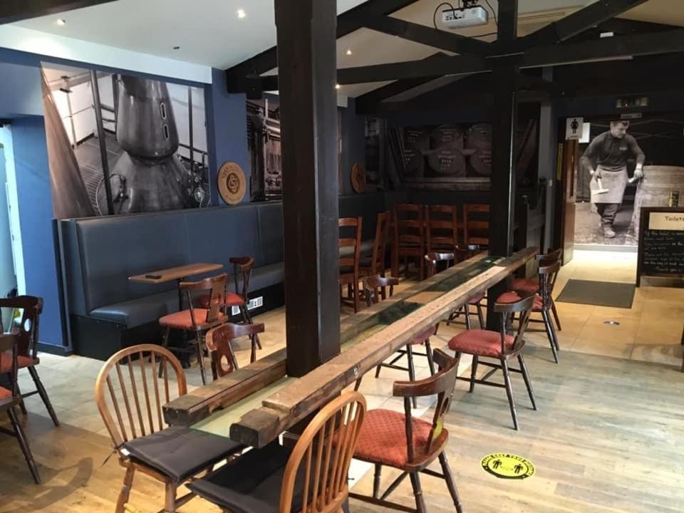 The Whisky Vaults Hotel Oban Ngoại thất bức ảnh