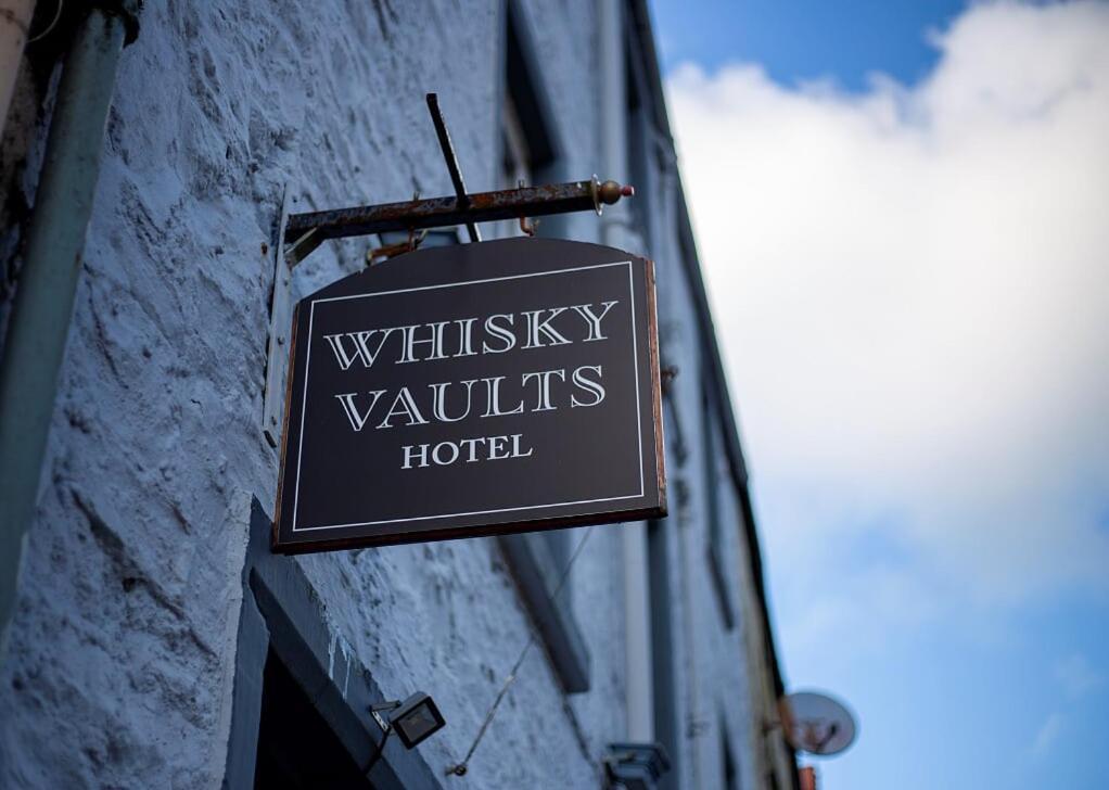 The Whisky Vaults Hotel Oban Ngoại thất bức ảnh
