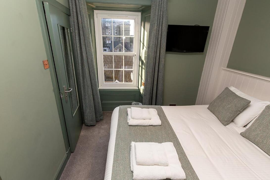 The Whisky Vaults Hotel Oban Ngoại thất bức ảnh