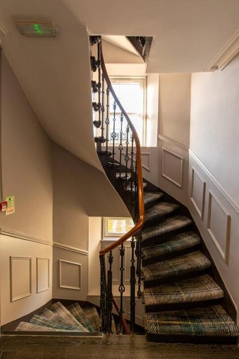 The Whisky Vaults Hotel Oban Ngoại thất bức ảnh